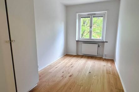 Nyrenoverad 2:a i Örebro, ledig 1/12